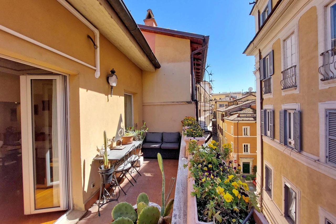 4Bnb - Luxury Trevi Apartment W Terrace Рим Экстерьер фото