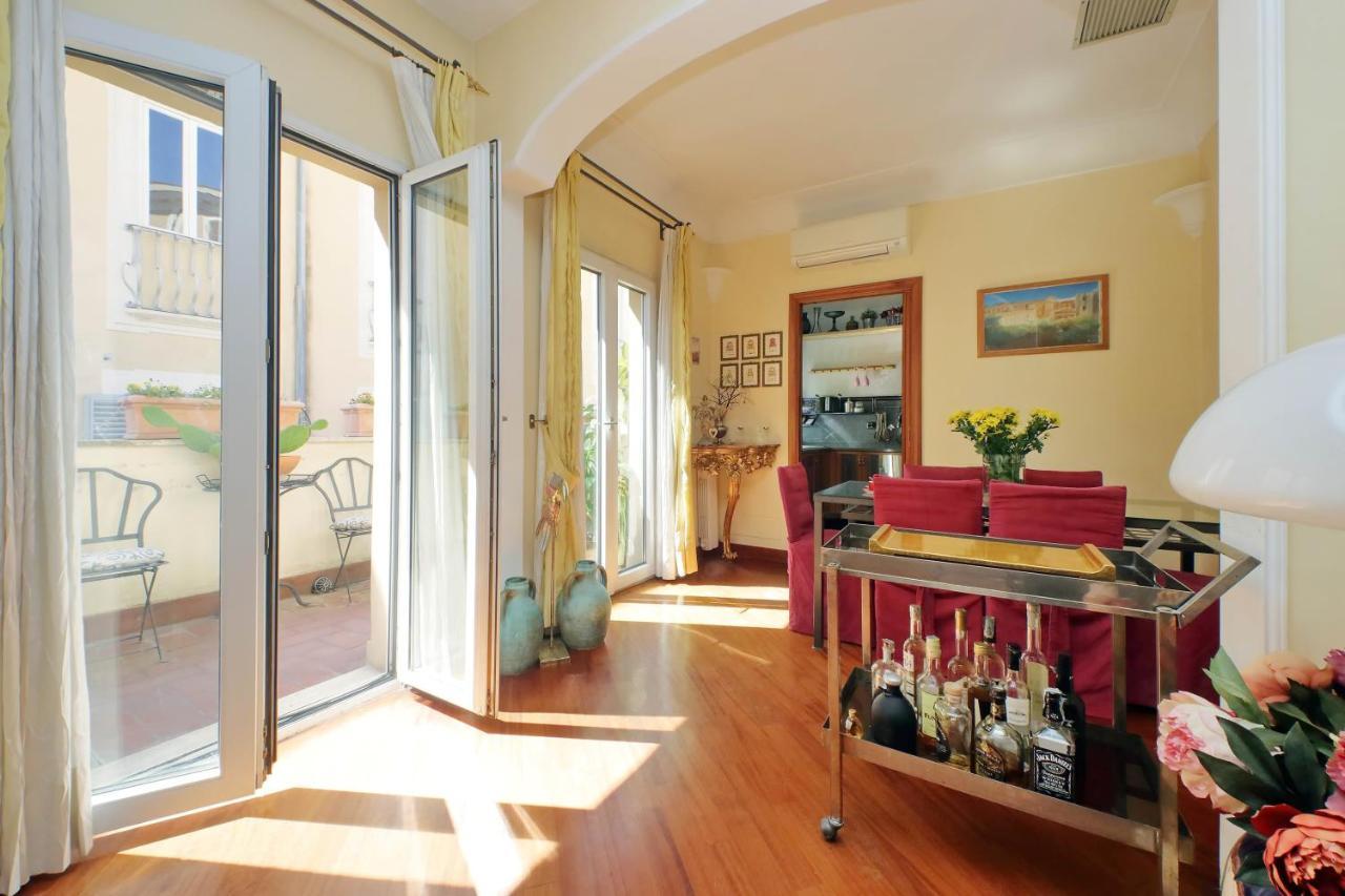 4Bnb - Luxury Trevi Apartment W Terrace Рим Экстерьер фото